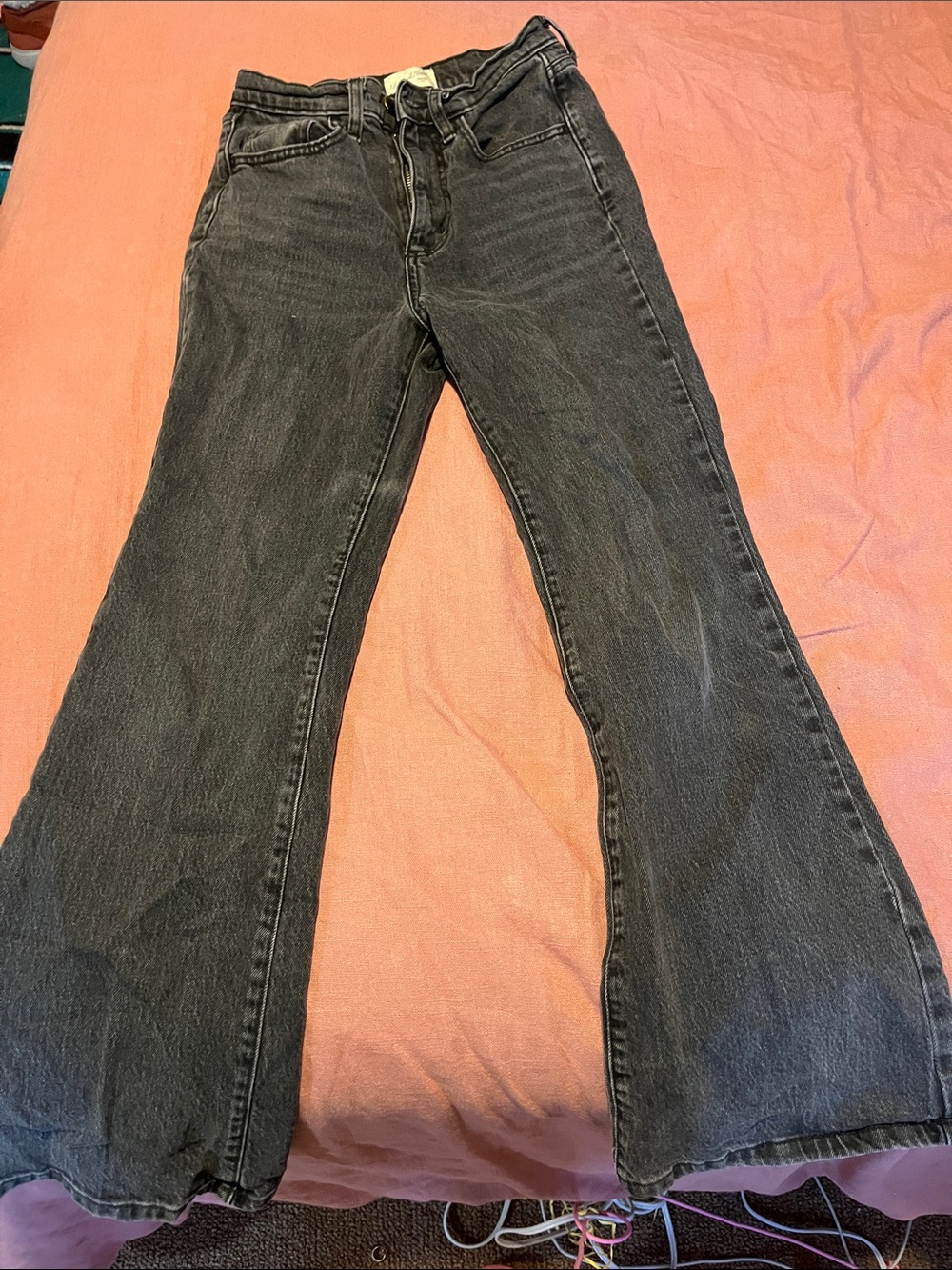 Universal Thread Black Flare Jeans - High-Rise Wide Leg